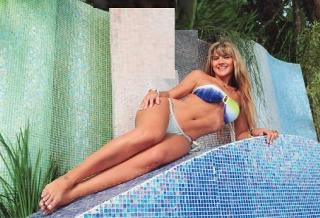 Mirella Santos feet photo 5
