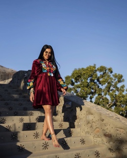 Mirhan Hussein feet photo thumbnail