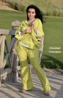 Mirhan Hussein feet photo thumbnail