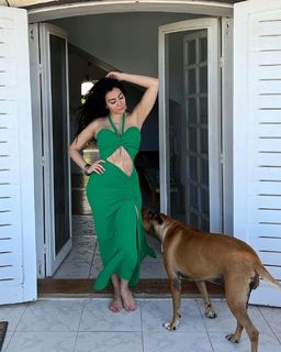 Mirhan Hussein feet photo thumbnail