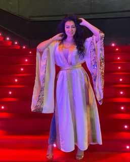 Mirhan Hussein feet photo thumbnail