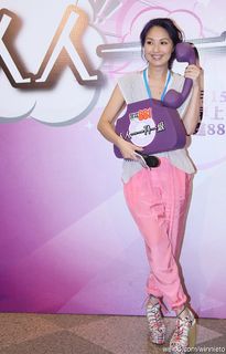 Miriam Chin Wah Yeung feet photo 11
