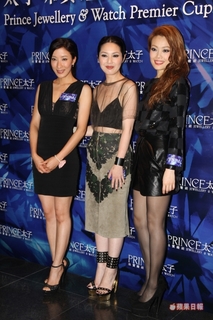 Miriam Chin Wah Yeung feet photo 10