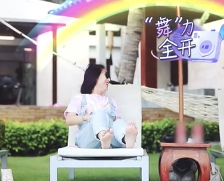 Miriam Chin Wah Yeung feet photo 9