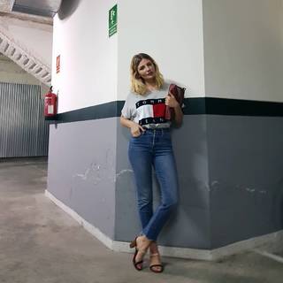 Miriam Giovanelli feet photo 9
