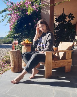 Miriam Giovanelli feet photo 19