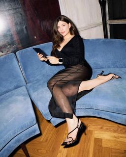 Miriam Giovanelli feet photo 5