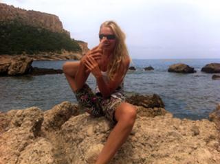 Miriam Höller feet photo 20