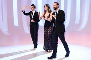 Miriam Leone feet photo thumbnail