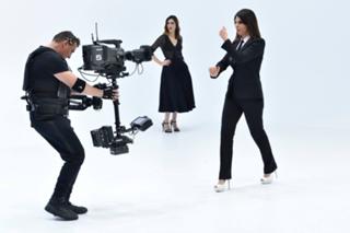 Miriam Leone feet photo thumbnail