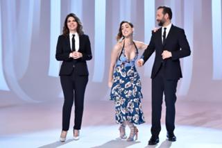 Miriam Leone feet photo thumbnail