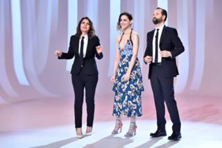 Miriam Leone feet photo thumbnail