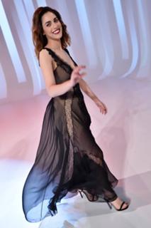 Miriam Leone feet photo thumbnail