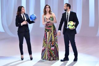 Miriam Leone feet photo thumbnail