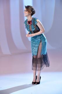 Miriam Leone feet photo thumbnail