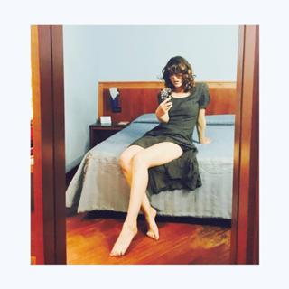 Miriam Leone feet photo thumbnail