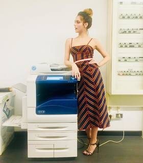 Miriam Leone feet photo thumbnail
