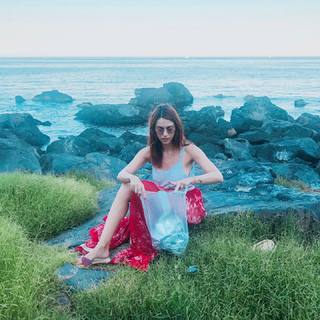 Miriam Leone feet photo thumbnail