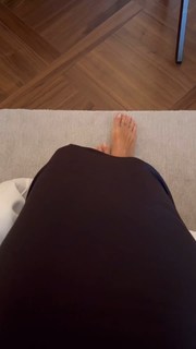 Miriam Leone feet photo thumbnail