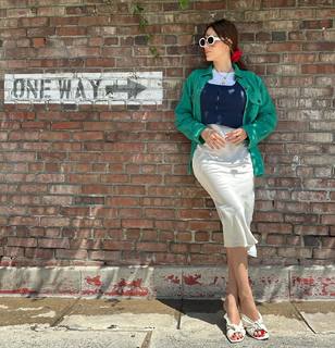 Miriam Leone feet photo thumbnail
