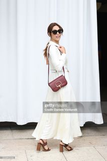 Miriam Leone feet photo thumbnail