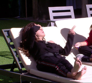 Miriam Saavedra feet photo 18