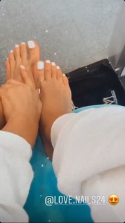 Miriam Saavedra feet photo 5