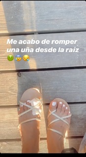 Miriam Saavedra feet photo 20