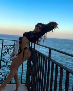 Miriam Saavedra feet photo 2