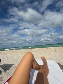 Miriam Saavedra feet photo 11