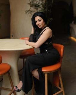 Mirihan Hussien feet photo 15