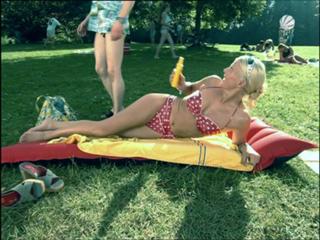 Mirja Boes feet photo 3