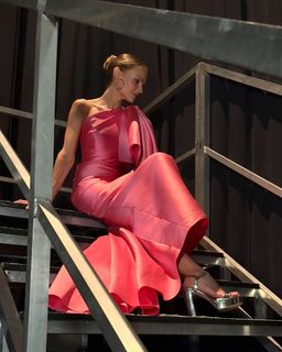 Mirjam Weichselbraun feet photo thumbnail