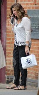 Mirka Federer feet photo 1