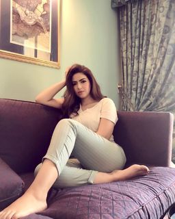 Mirna Gamil feet photo thumbnail