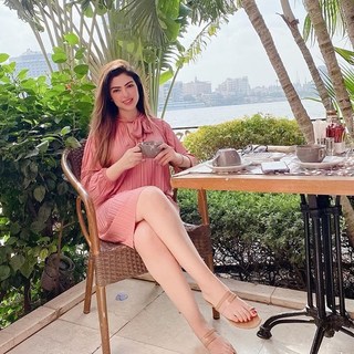 Mirna Gamil feet photo thumbnail