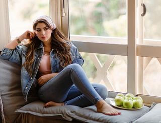 Mirna Gamil feet photo thumbnail