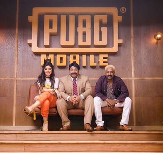 Mirna Gamil feet photo thumbnail