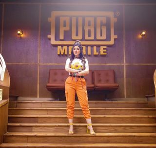 Mirna Gamil feet photo thumbnail