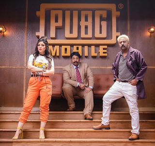 Mirna Gamil feet photo thumbnail