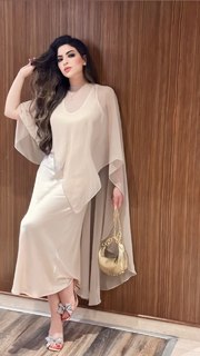 Mirna Gamil feet photo thumbnail