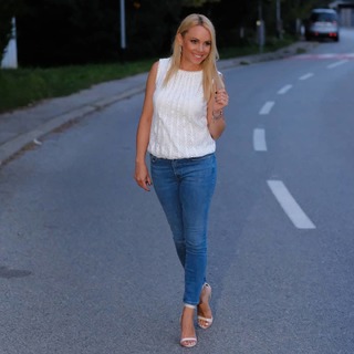 Mirna Maras feet photo 7