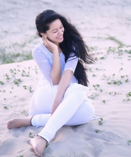 Mirnalini Ravi feet photo 15