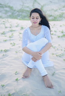 Mirnalini Ravi feet photo 14
