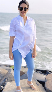 Mirnalini Ravi feet photo 19