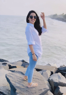Mirnalini Ravi feet photo 17