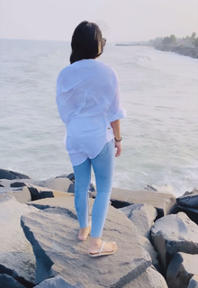 Mirnalini Ravi feet photo 16