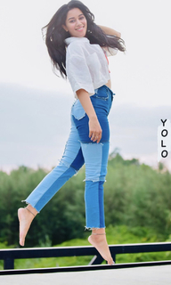 Mirnalini Ravi feet photo 4