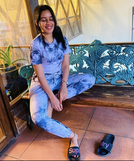Mirnalini Ravi feet photo 1