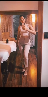 Mirnalini Ravi feet photo 9